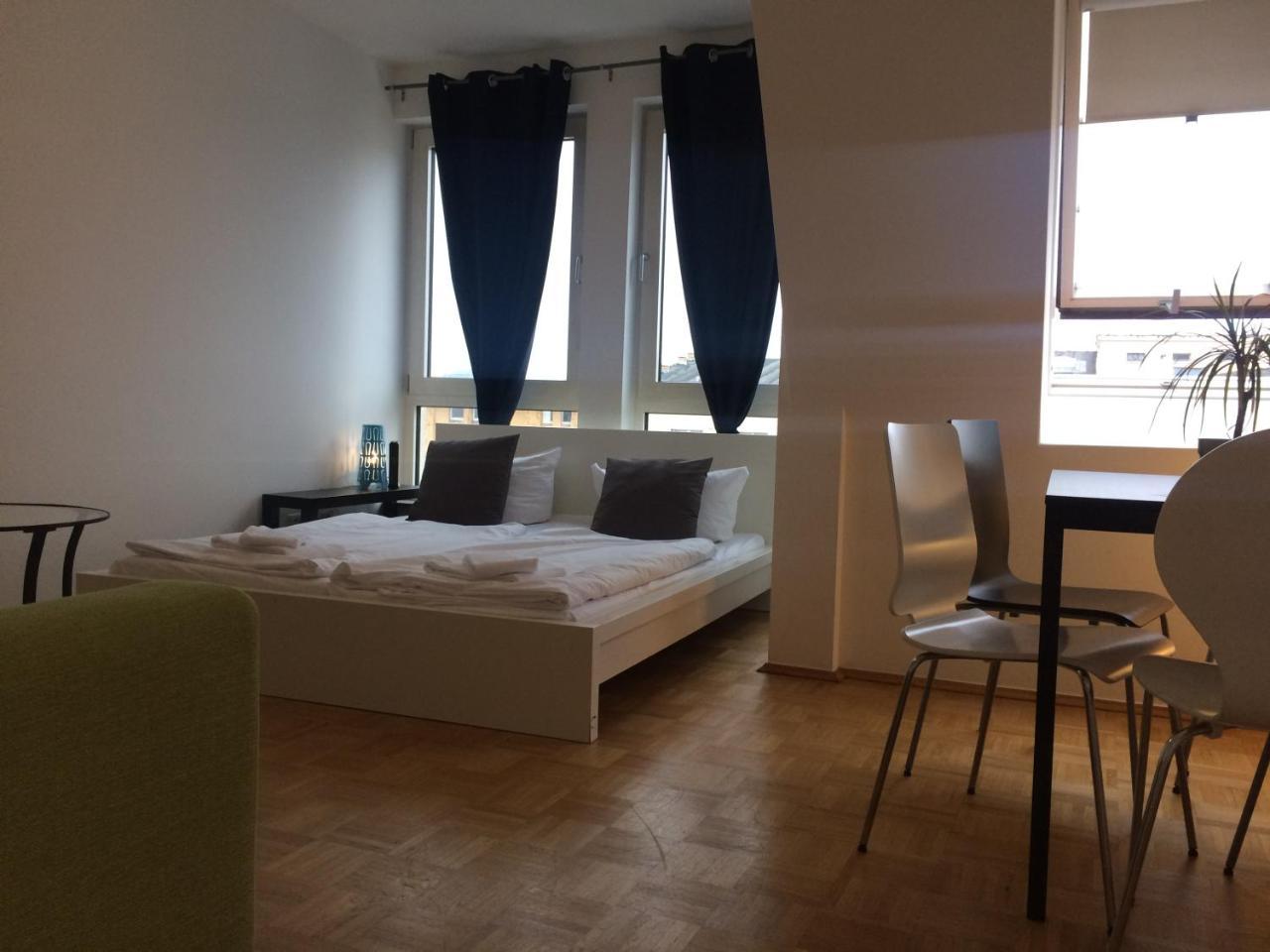 Holiday Near Central Station Appartement *
